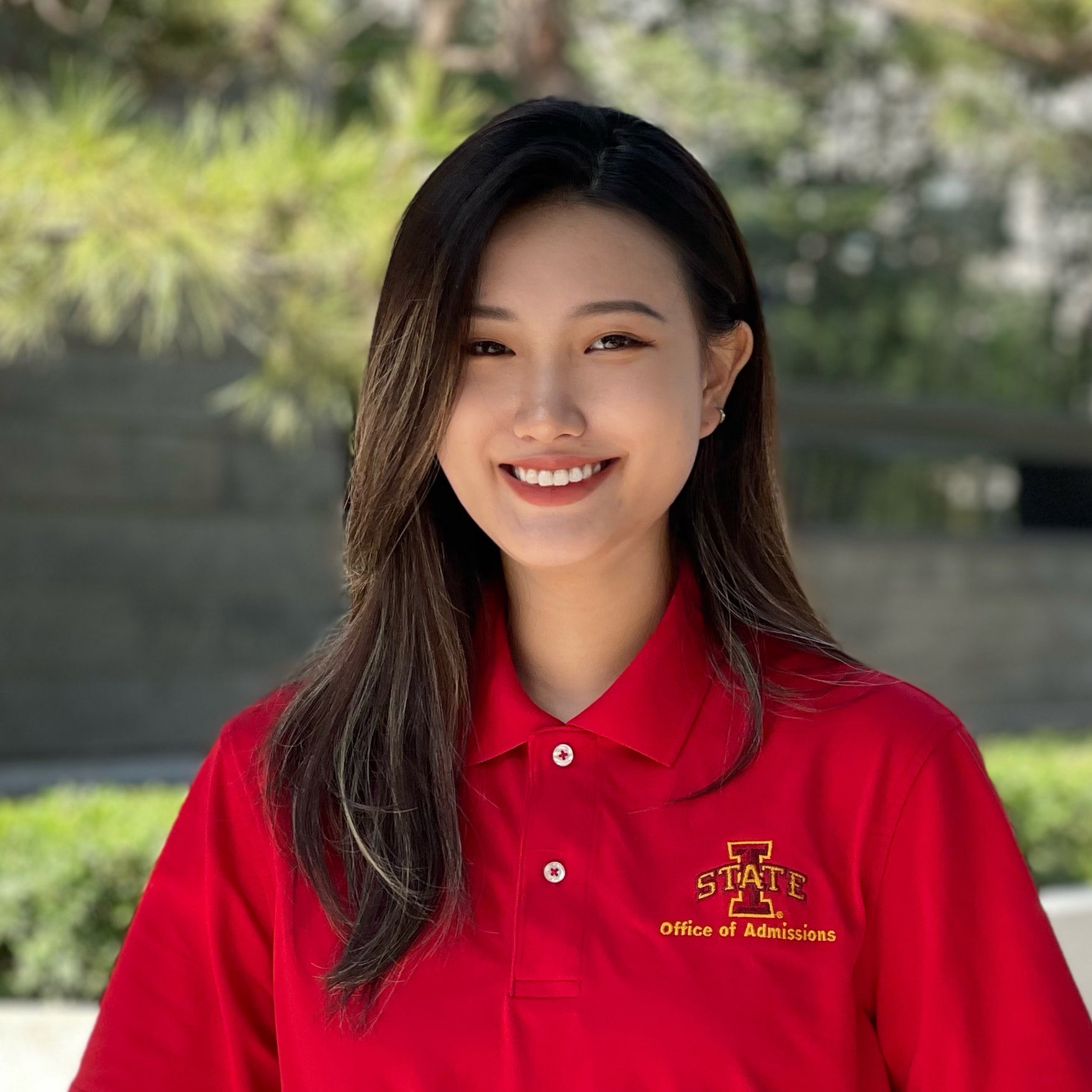 Yilin Cai, Admissions Counselor